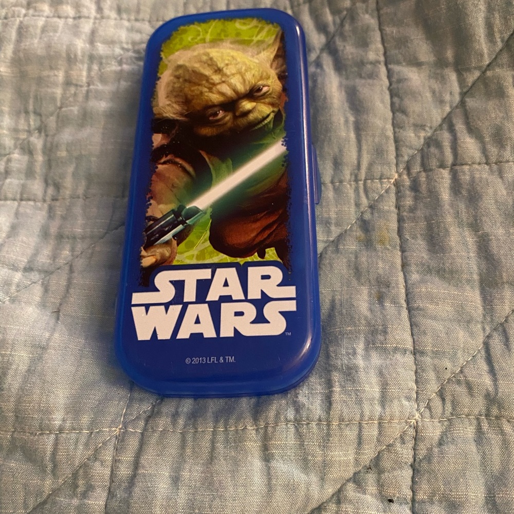 Star Wars Yoda 2013 pencil case